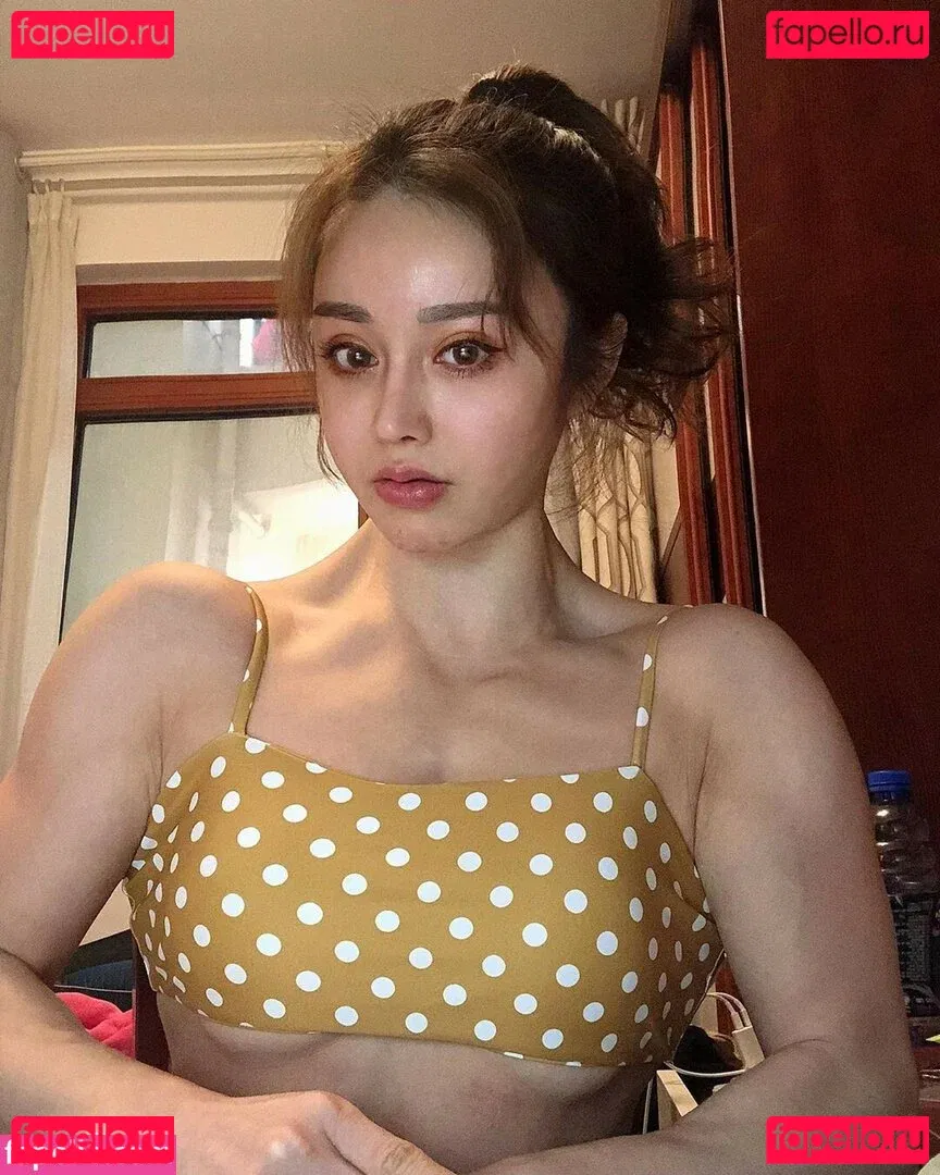 Yuna XS Onlyfans Photo Gallery 