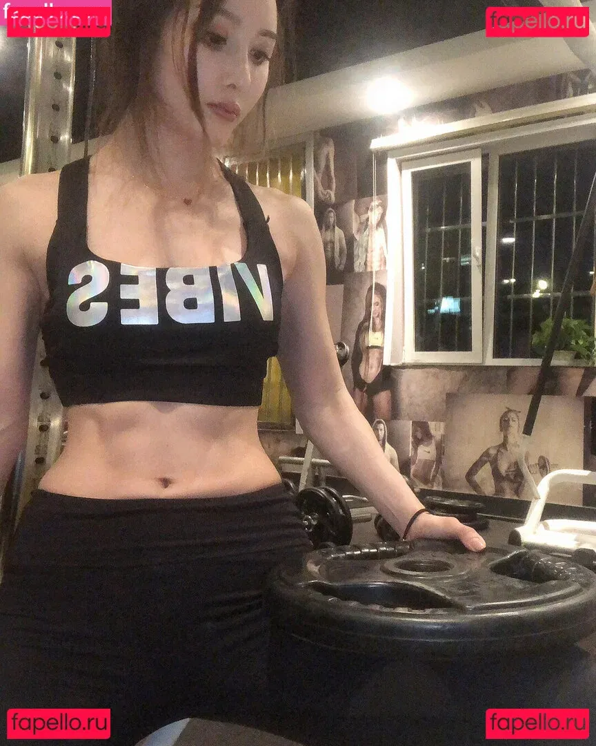 Yuna XS Onlyfans Photo Gallery 