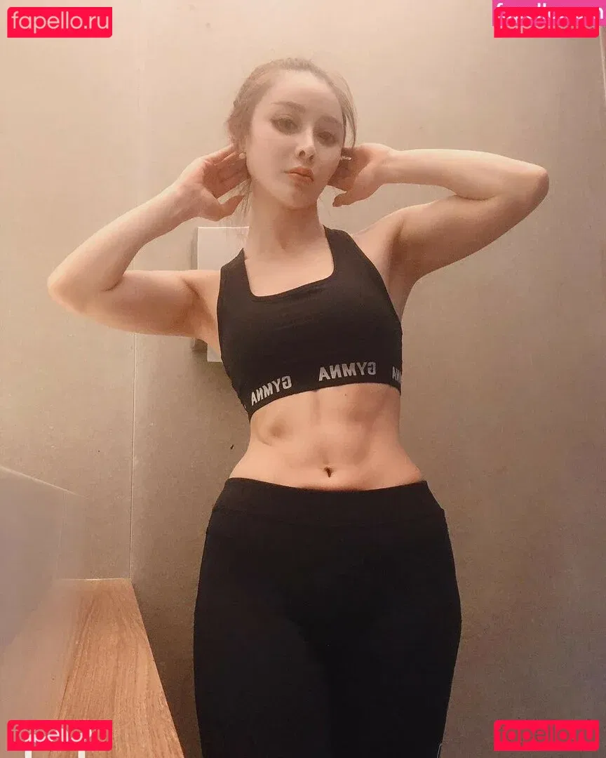 Yuna XS Onlyfans Photo Gallery 
