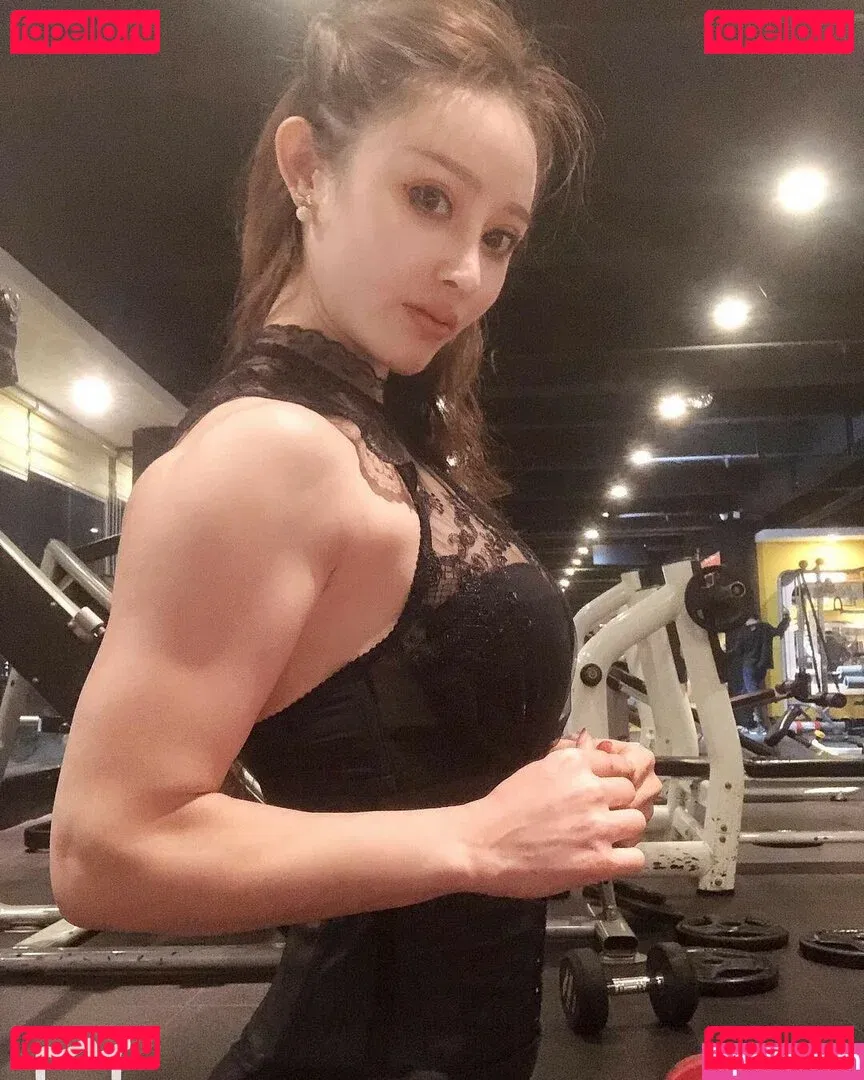 Yuna XS Onlyfans Photo Gallery 