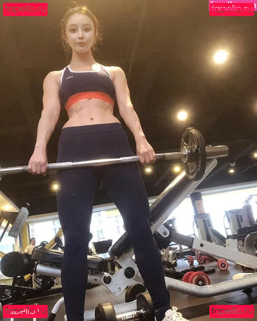 Yuna XS Onlyfans Photo Gallery 