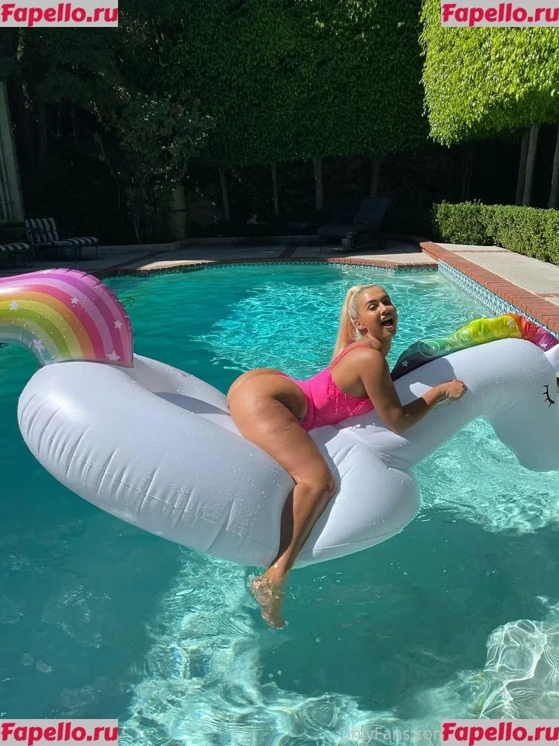 Madisun Sky Onlyfans Photo Gallery 