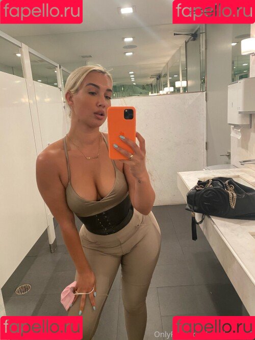 Madisun Sky Onlyfans Photo Gallery 