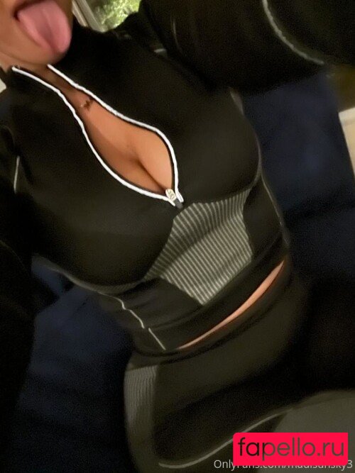 Madisun Sky Nude Onlyfans Photo 23
