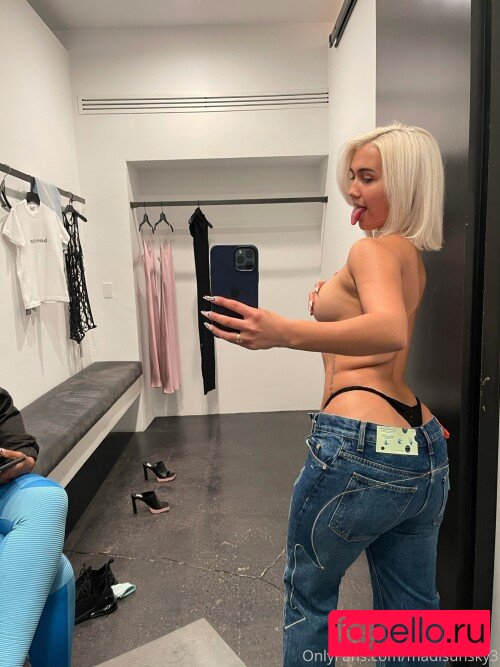 Madisun Sky Nude Onlyfans Photo 19