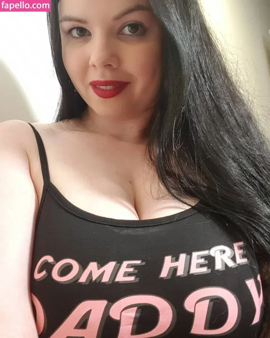 Nina Nightbloom Onlyfans Photo Gallery 