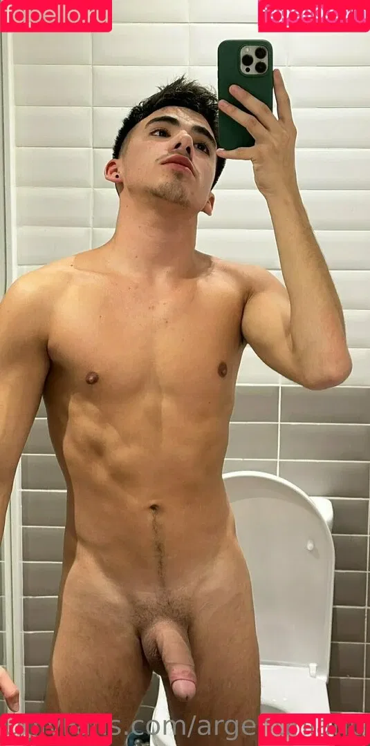 nachonewson Onlyfans Photo Gallery 