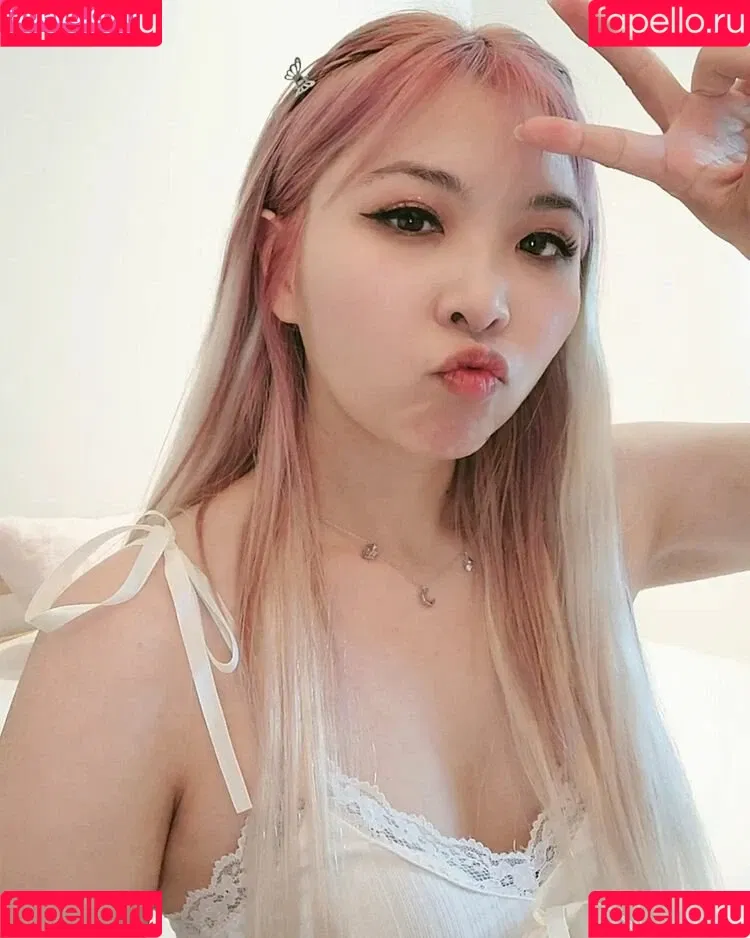 Yvonneflinetv Onlyfans Photo Gallery 