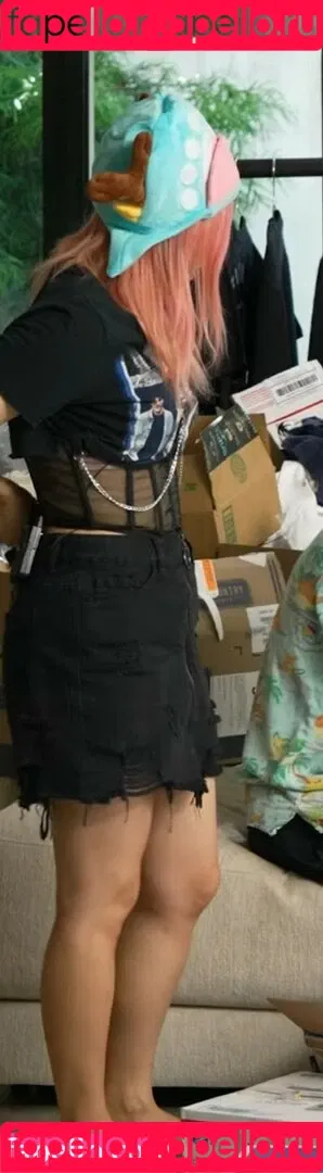 Yvonneflinetv Onlyfans Photo Gallery 