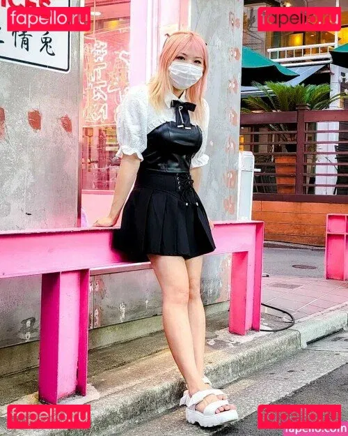 Yvonneflinetv Onlyfans Photo Gallery 