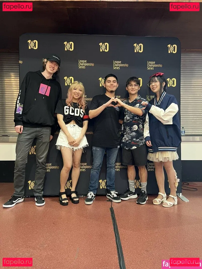 Yvonneflinetv Onlyfans Photo Gallery 