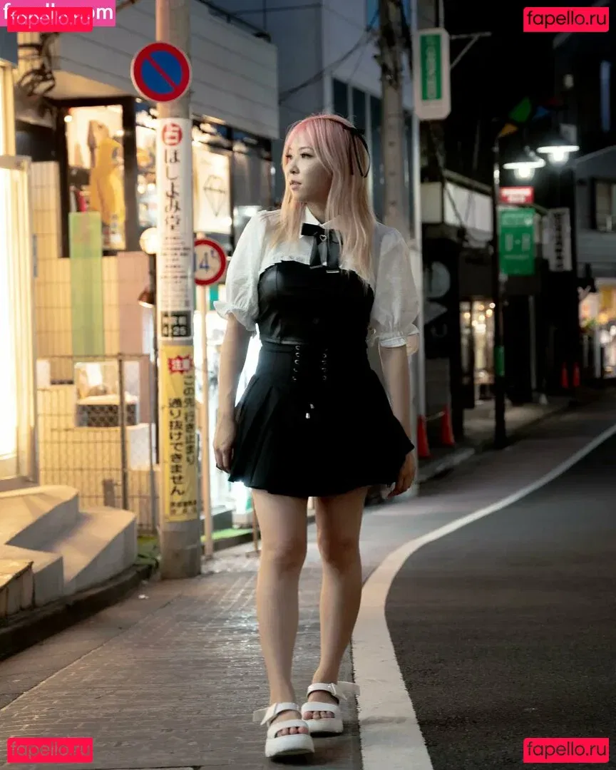 Yvonneflinetv Onlyfans Photo Gallery 