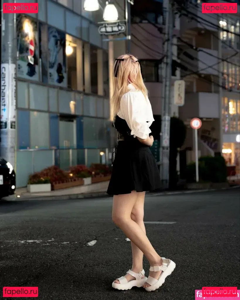 Yvonneflinetv Onlyfans Photo Gallery 