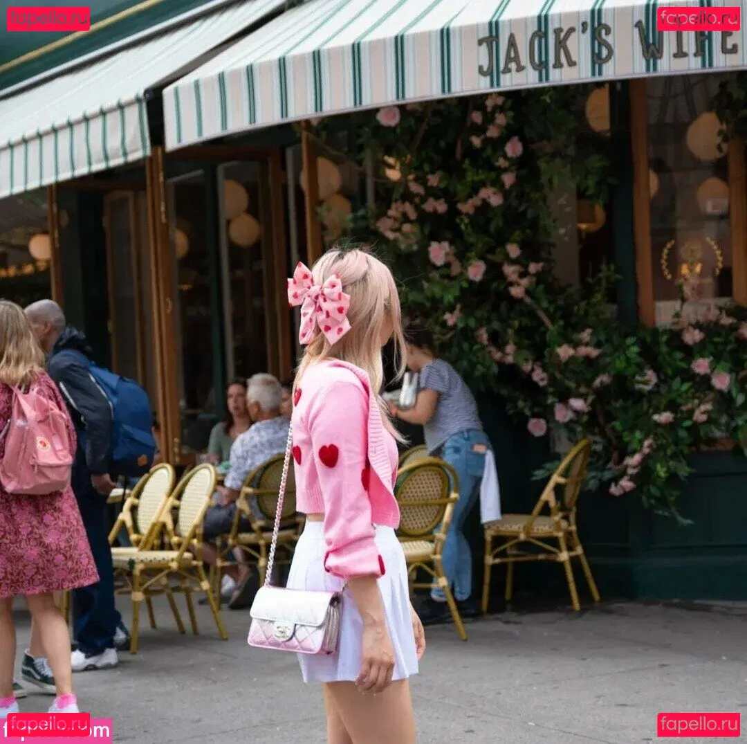 Yvonneflinetv Onlyfans Photo Gallery 