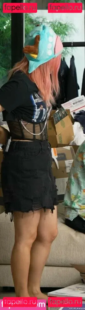 Yvonneflinetv Onlyfans Photo Gallery 