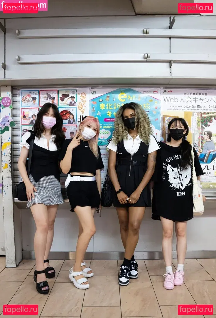 Yvonneflinetv Onlyfans Photo Gallery 