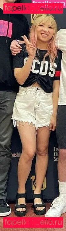 Yvonneflinetv Onlyfans Photo Gallery 