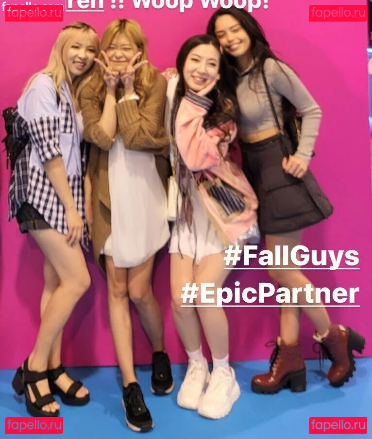 Yvonneflinetv Onlyfans Photo Gallery 