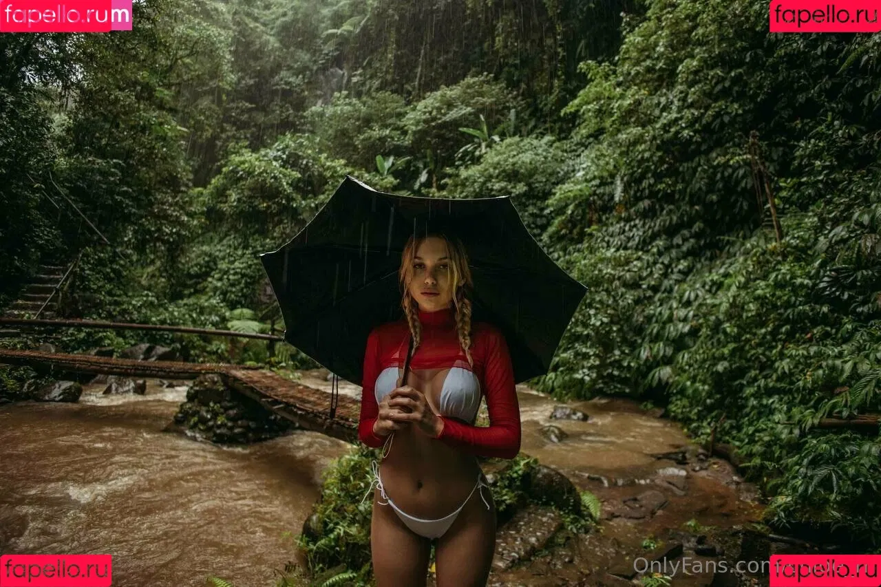 chloe_rr Onlyfans Photo Gallery 