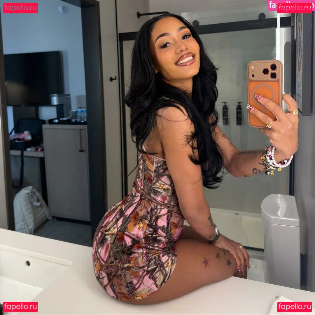 chloe_rr Onlyfans Photo Gallery 