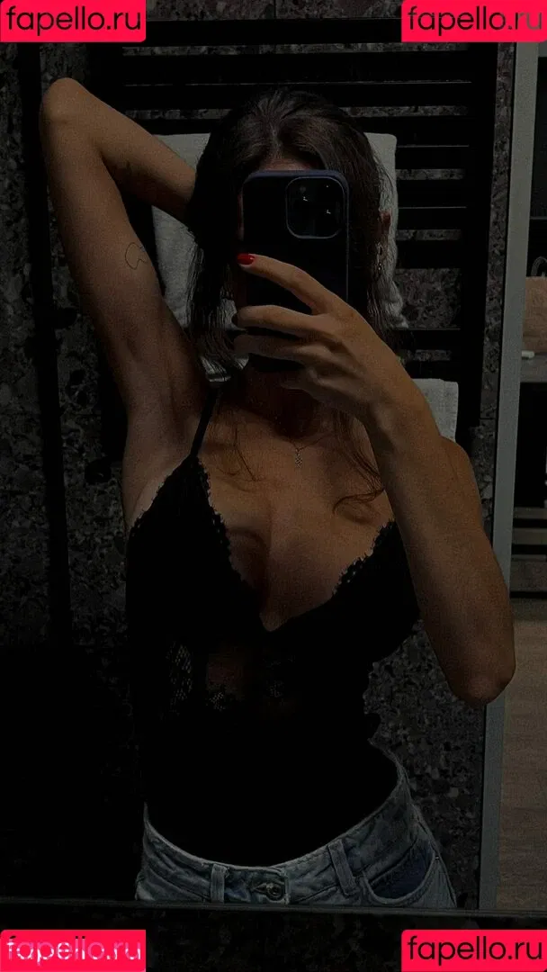 pretylittlething Onlyfans Photo Gallery 