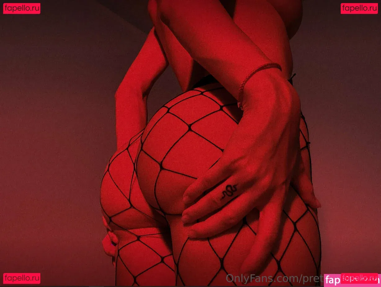 pretylittlething Onlyfans Photo Gallery 