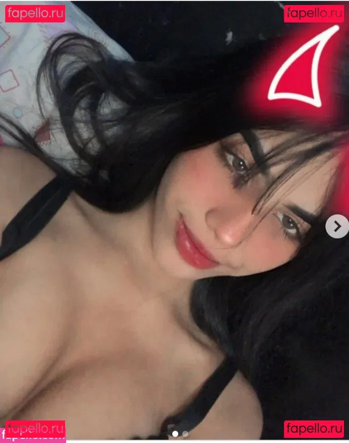 pretylittlething Onlyfans Photo Gallery 