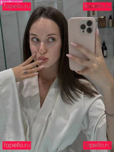 pretylittlething Onlyfans Photo Gallery 