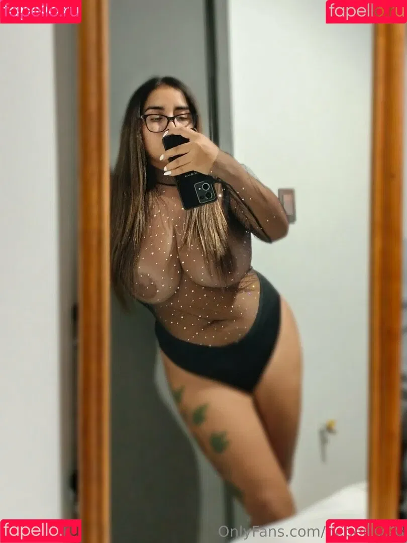 VanessaMX98 Onlyfans Photo Gallery 