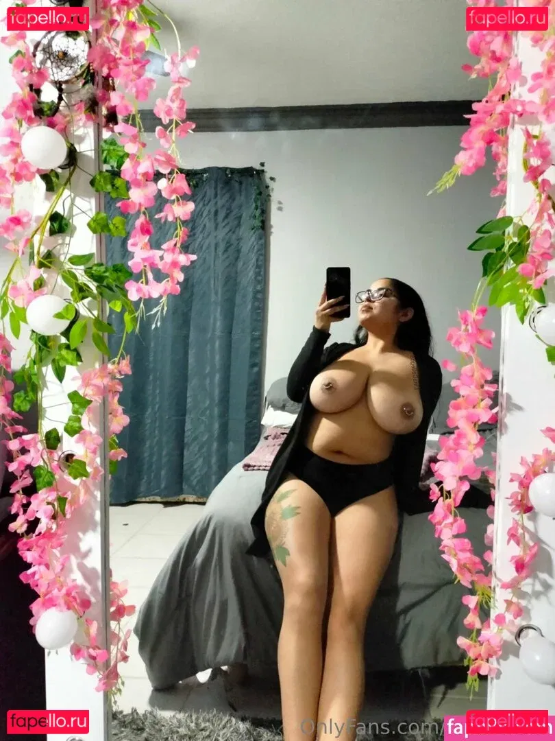 VanessaMX98 Onlyfans Photo Gallery 