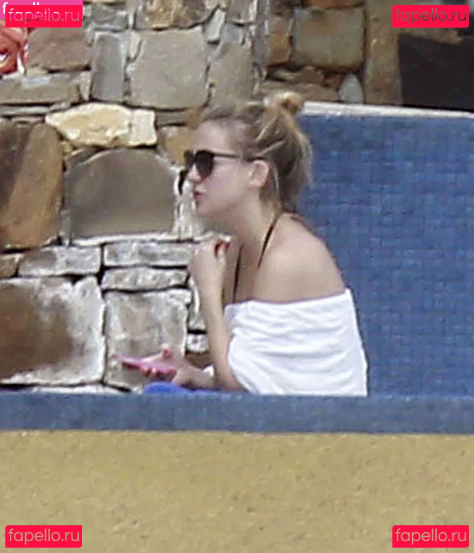 Kate Hudson Onlyfans Photo Gallery 