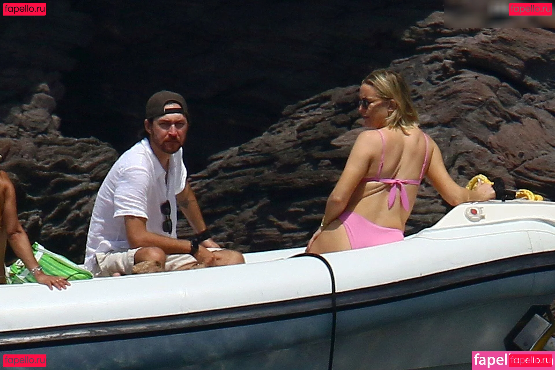 Kate Hudson Onlyfans Photo Gallery 