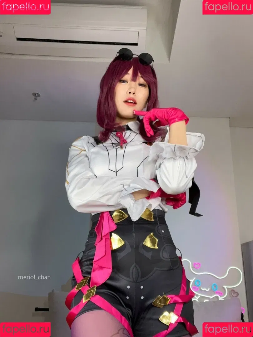 Meriol Chan Onlyfans Photo Gallery 