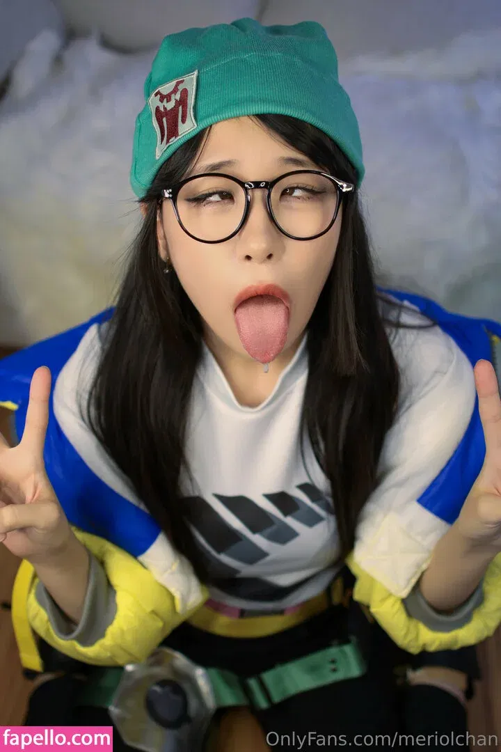 Meriol Chan Onlyfans Photo Gallery 