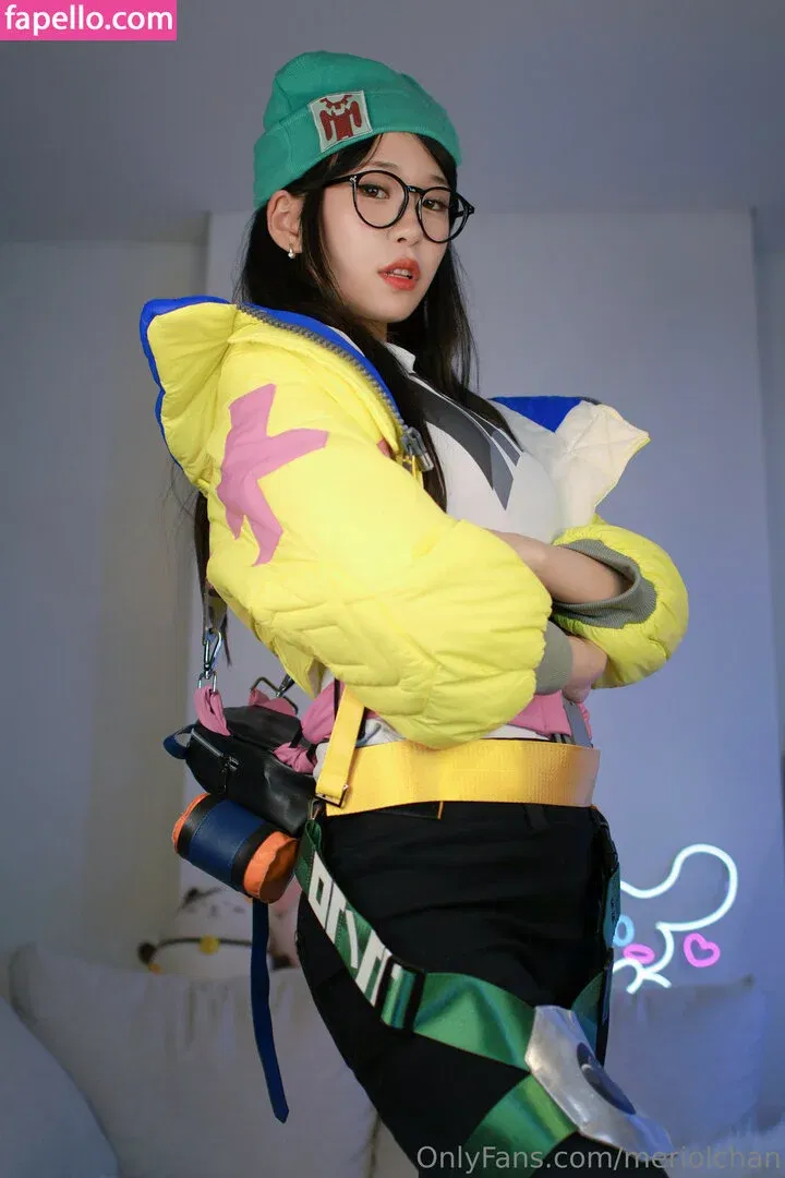 Meriol Chan Onlyfans Photo Gallery 