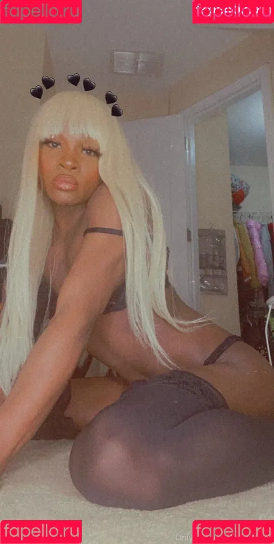 Milan Dior Onlyfans Photo Gallery 