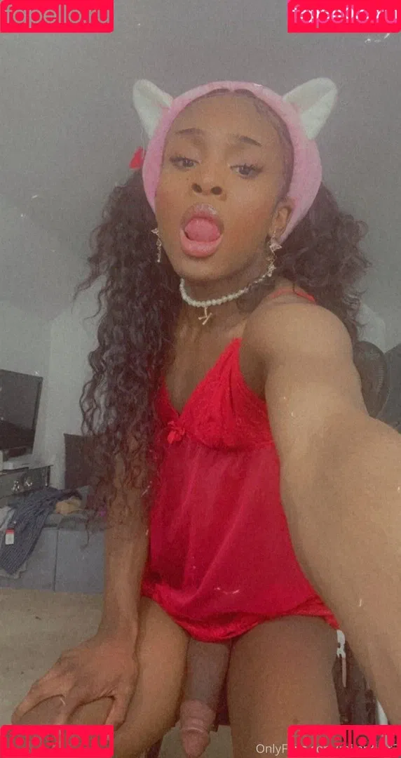 Milan Dior Onlyfans Photo Gallery 