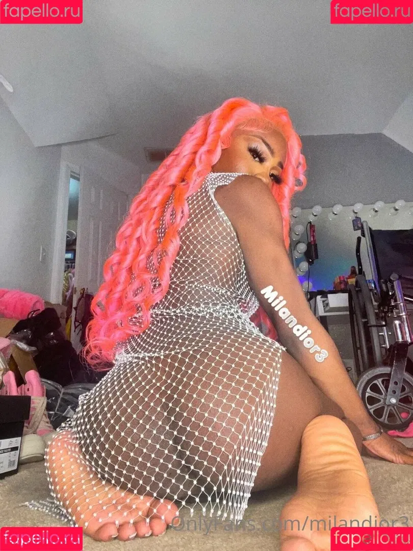 Milan Dior Onlyfans Photo Gallery 