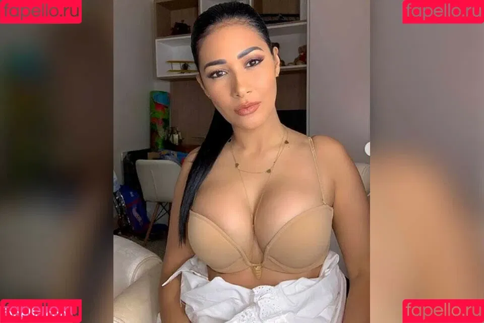 Simaria Onlyfans Photo Gallery 