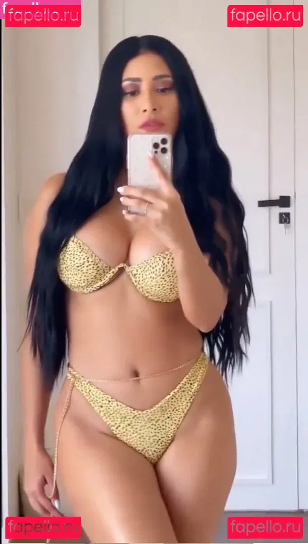 Simaria Onlyfans Photo Gallery 