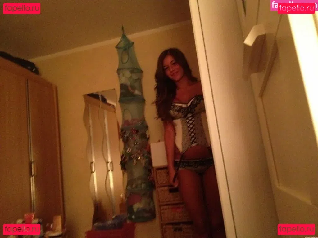 Sarah Lombardi Onlyfans Photo Gallery 