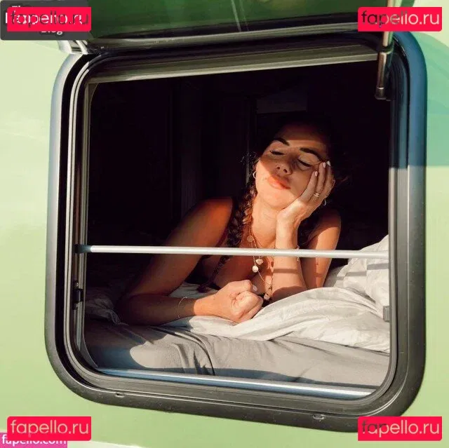 Sarah Lombardi Onlyfans Photo Gallery 