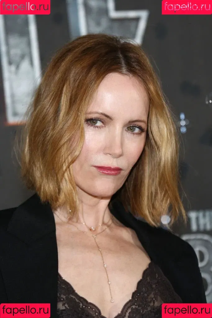 Leslie Mann Onlyfans Photo Gallery 