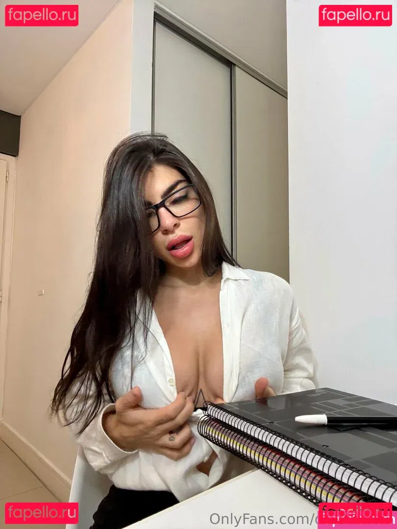 queen.amy Onlyfans Photo Gallery 