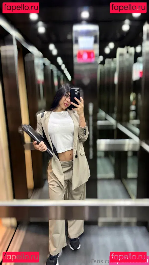 queen.amy Onlyfans Photo Gallery 