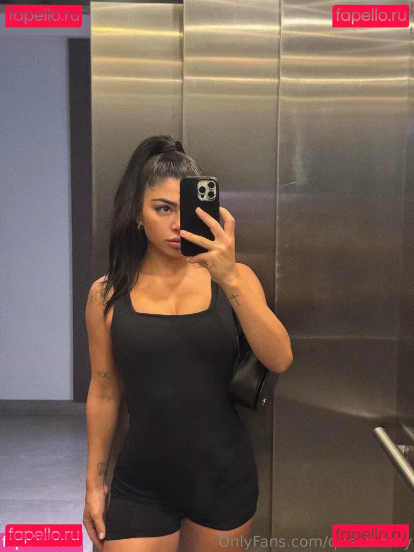 queen.amy Onlyfans Photo Gallery 