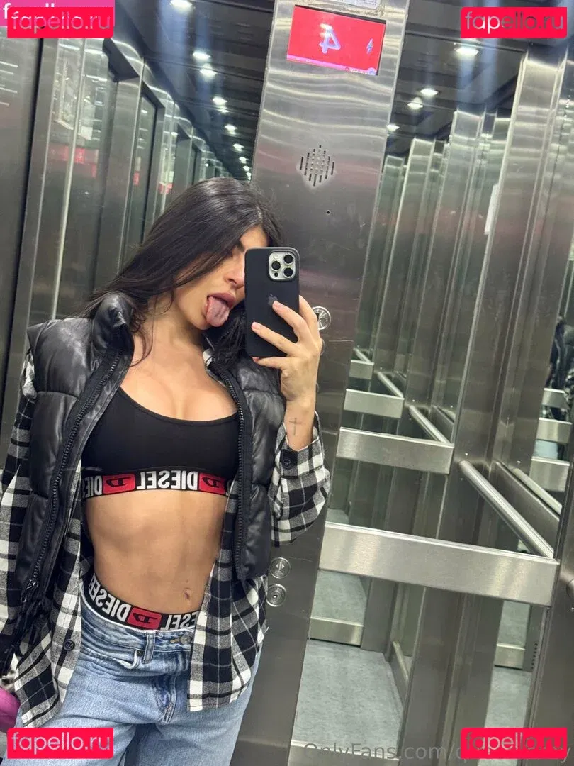 queen.amy Onlyfans Photo Gallery 