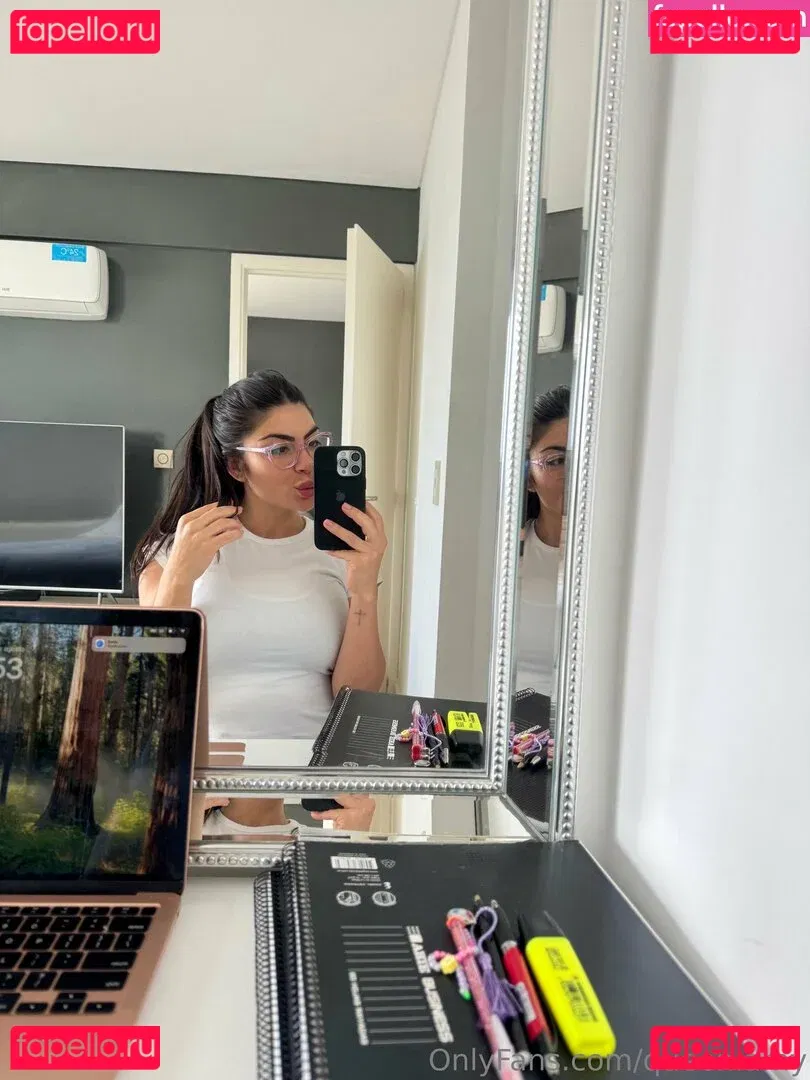 queen.amy Onlyfans Photo Gallery 