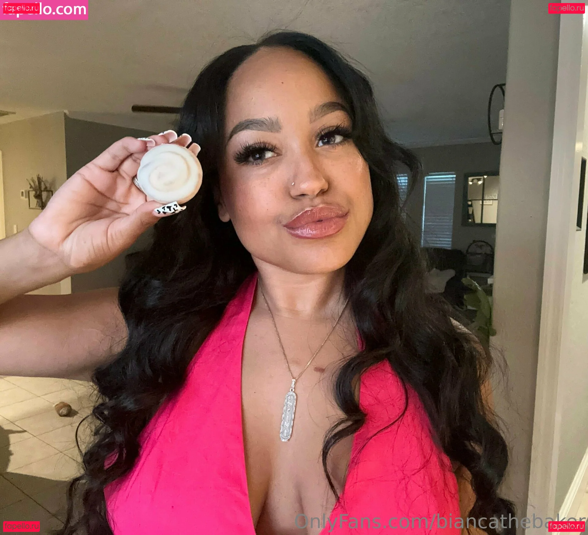 biancathebaker Onlyfans Photo Gallery 