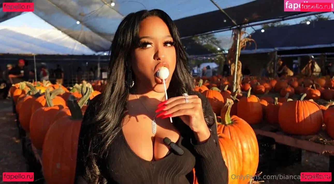 biancathebaker Onlyfans Photo Gallery 